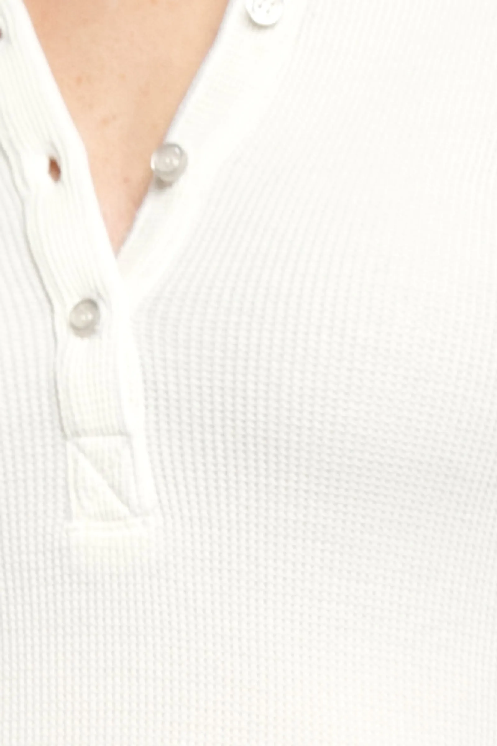 Henri Thermal Slim Henley in Soft White