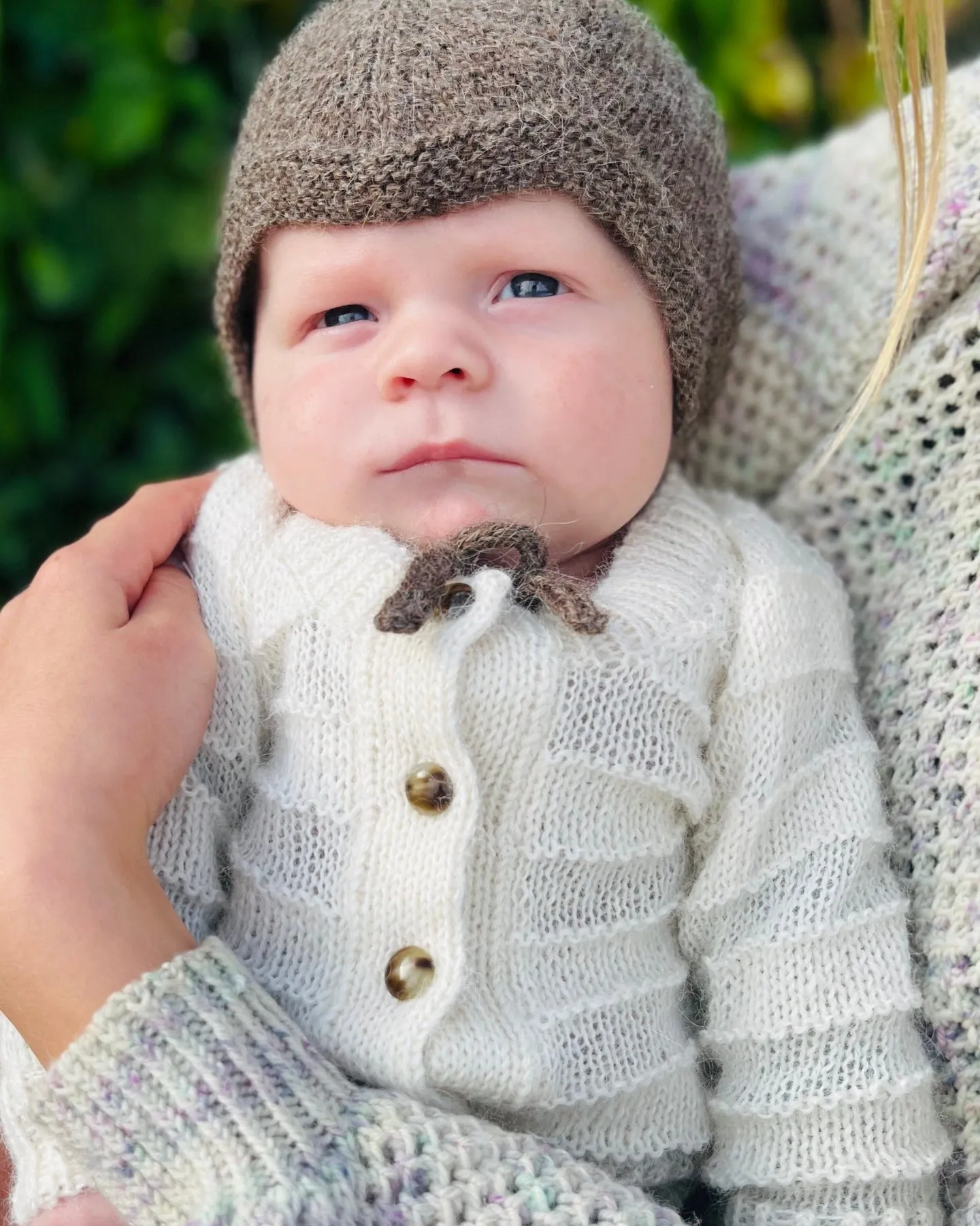 Straight Up Cardigan Baby English