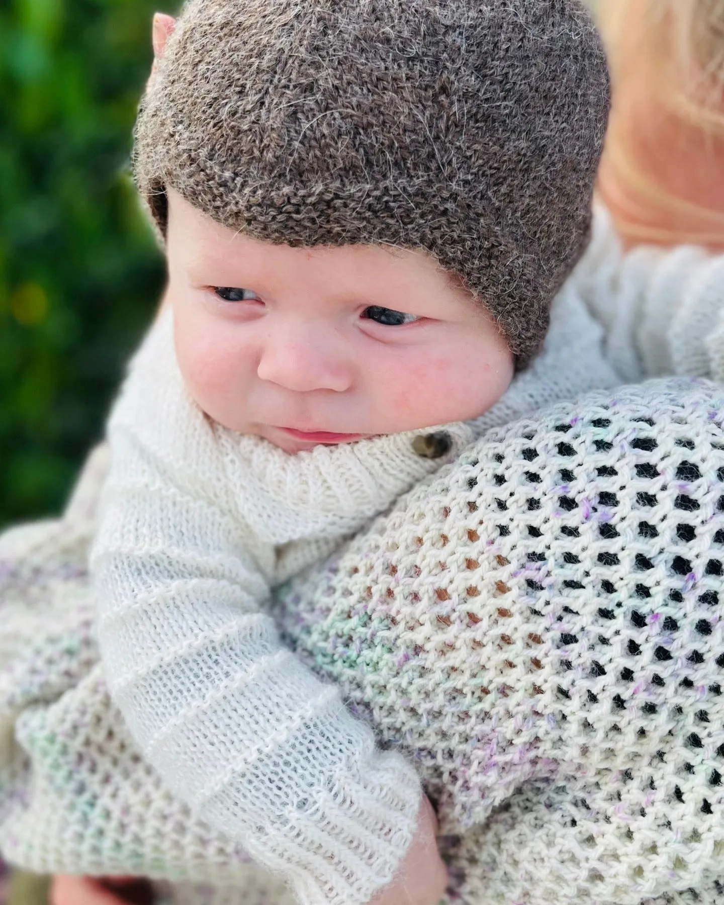 Straight Up Cardigan Baby English