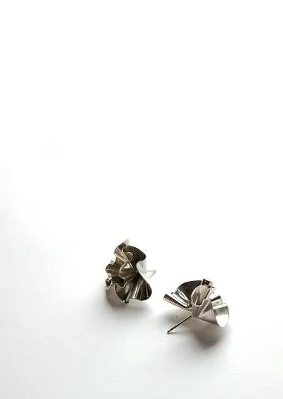Tiro Tiro Florea Earrings (Silver or Brass)