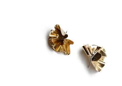 Tiro Tiro Florea Earrings (Silver or Brass)