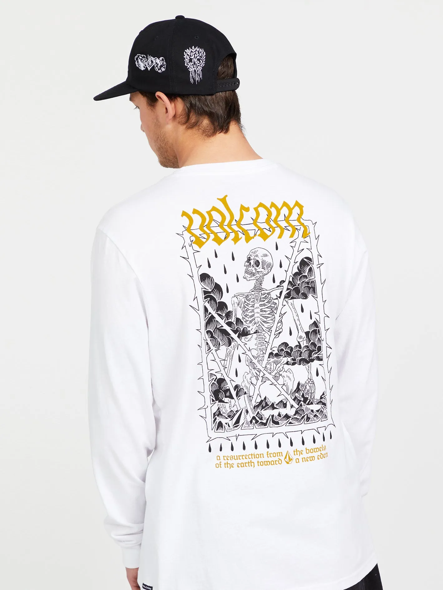 Vaderetro Featured Artist Long Sleeve Tee - White